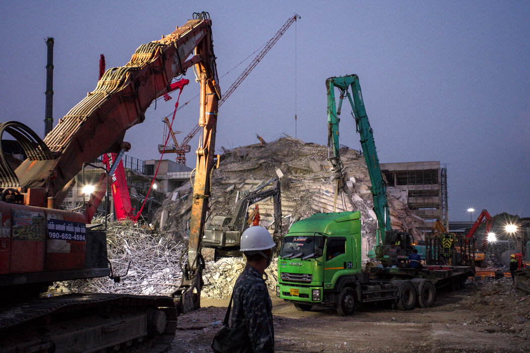 地震中曼谷唯一倒塌的高楼：中国承建商遭质疑